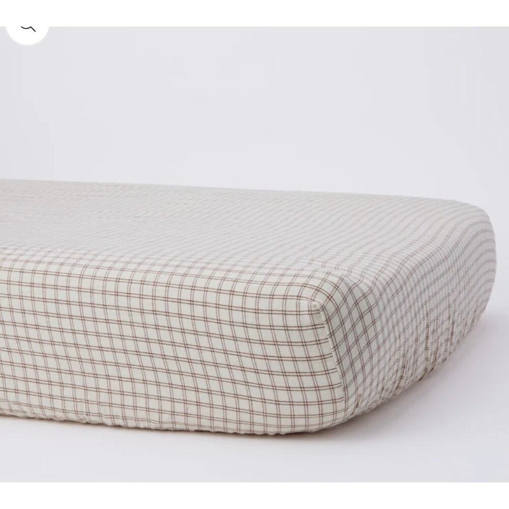 NEW Quincy Mae Woven Crib Sheet in Cedar Check, NWT - Picture 2 of 5